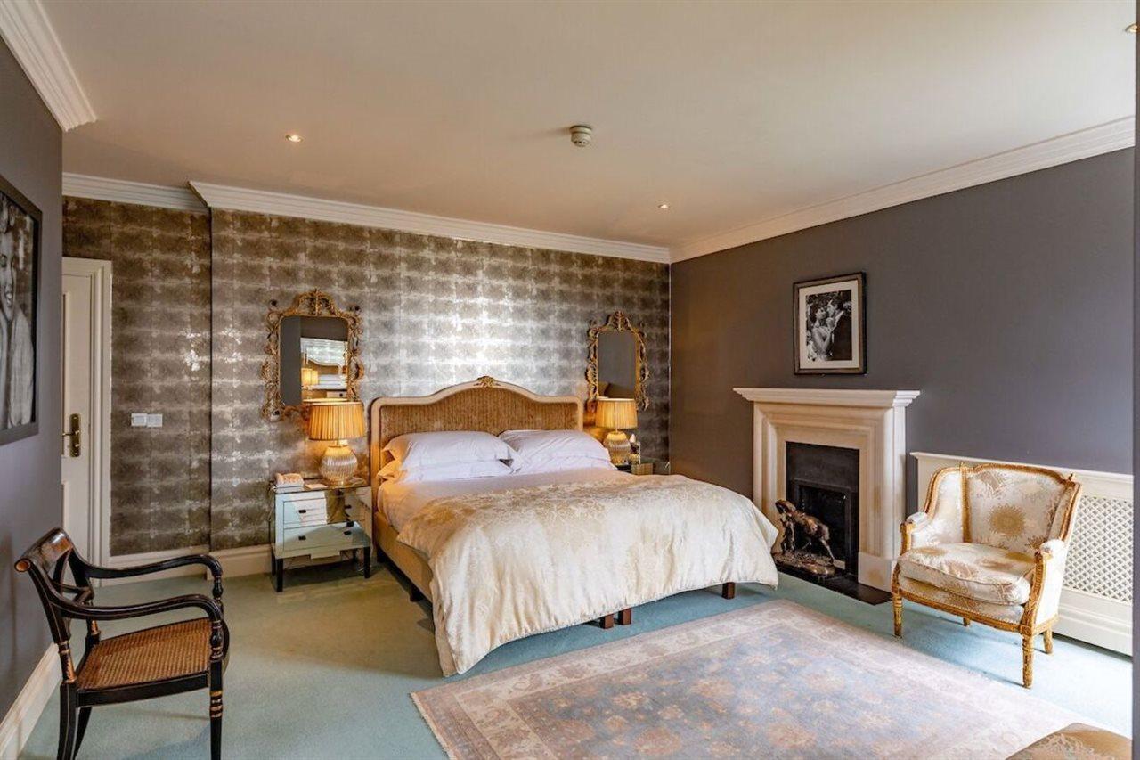 Step House Hotel Borris Esterno foto
